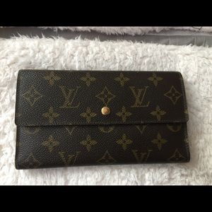 Authentic LV wallet